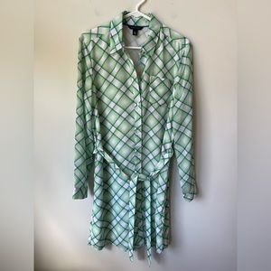 Tommy Hilfiger large green/blue/white patterned